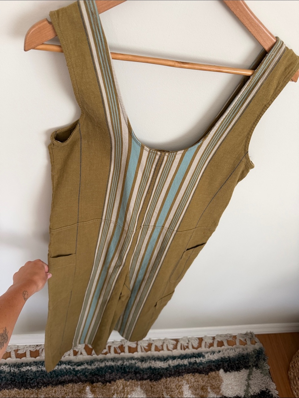 PILCRO Oversized Utility Wide-Leg Jumpsuit - Picture 6 of 8
